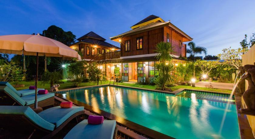 Lemon Tree Naturist Resort Naiharn Beach Phuket Exterior foto