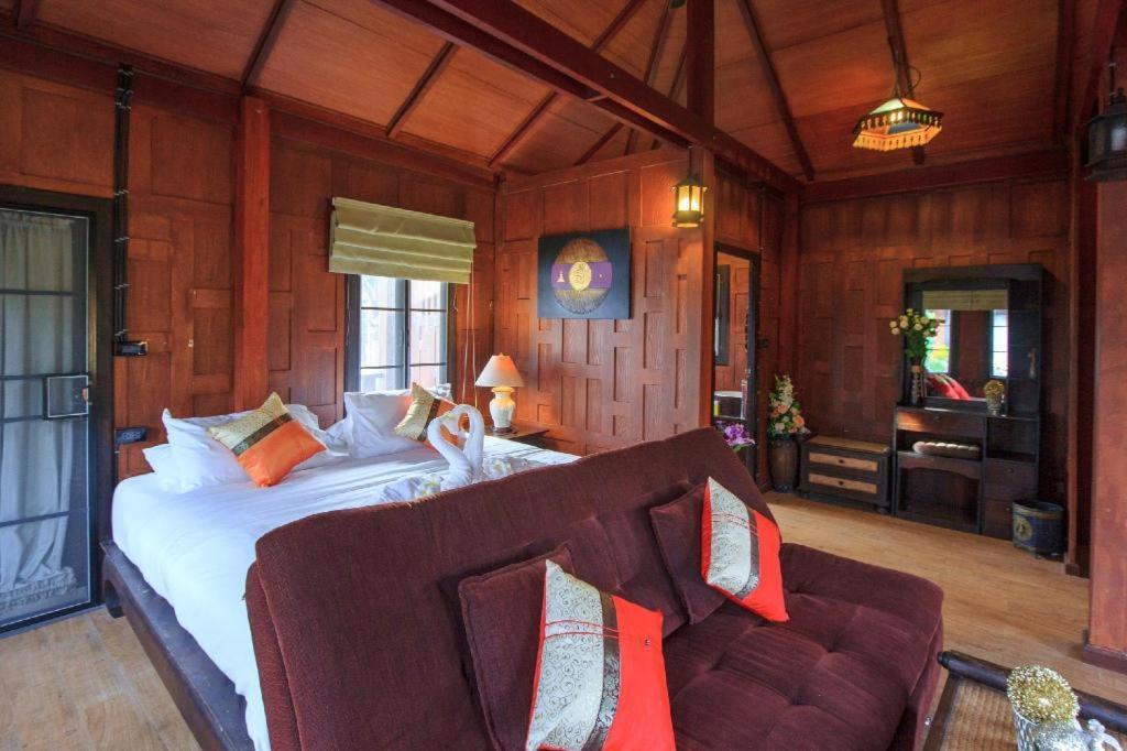 Lemon Tree Naturist Resort Naiharn Beach Phuket Exterior foto